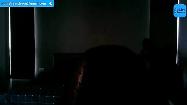 Snapshot of Devon2020 chatting on July 1, 2026, 11:12 am Devon2020 online show from July 1, 2026, 11:12 am