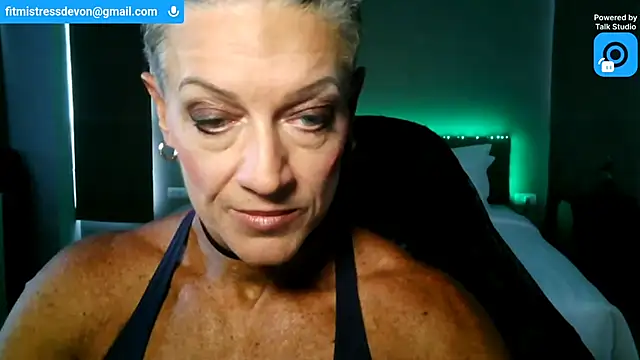 Snapshot of Devon2020 chatting on July 13, 2026, 11:13 am Devon2020 online show from July 13, 2026, 11:13 am