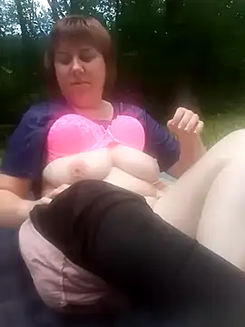 Snapshot of explored_romantic chatting on June 15, 2026, 11:23 am explored romantic online show from June 15, 2026, 11:23 am