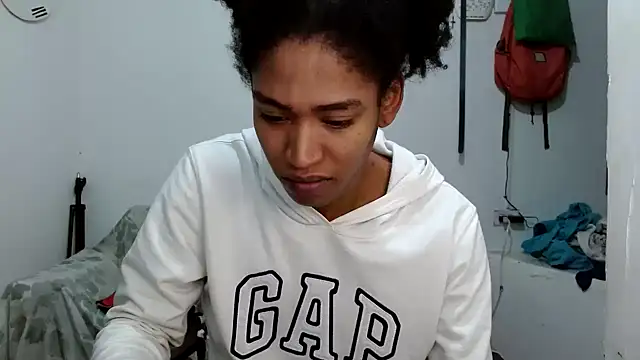 angelamarie1 online show from September 9, 2025, 8:08 pm