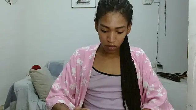 angelamarie1 online show from June 27, 2026, 12:22 pm