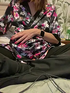 SexyFrenchy MilfXXX online show from April 14, 2026, 6:58 pm