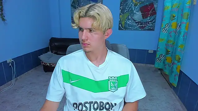 patrik 027 online show from October 29, 2025, 7:43 am