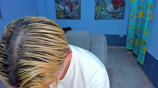 patrik 027 online show from November 14, 2025, 6:39 pm