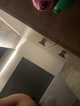 CeliWoods online show from February 16, 2026, 10:33 am