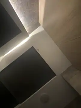 CeliWoods online show from February 21, 2026, 10:27 am