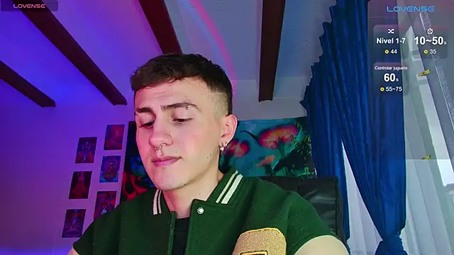 Snapshot of dimitri-bilak chatting on February 14, 2025, 10:36 pm dimitri-bilak online show from February 14, 2025, 10:36 pm