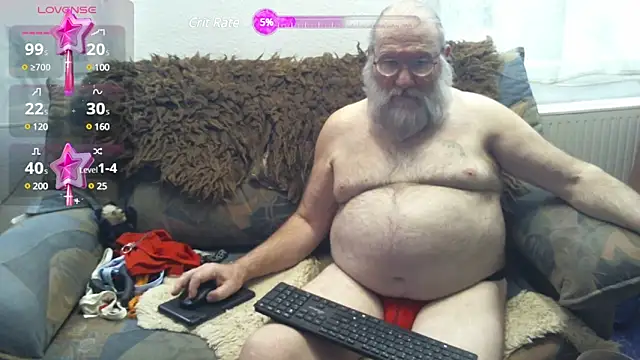 Snapshot of SexySantaC chatting on January 24, 2025, 6:56 pm SexySantaC online show from January 24, 2025, 6:56 pm