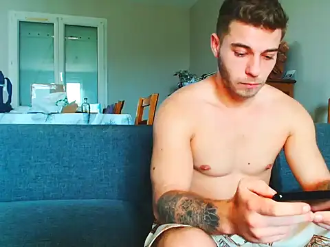 Elkafit28 online show from April 15, 2026, 12:01 pm