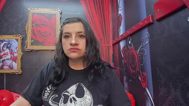 Snapshot of AmaiaDavies chatting on December 13, 2024, 1:59 am AmaiaDavies online show from December 13, 2024, 1:59 am