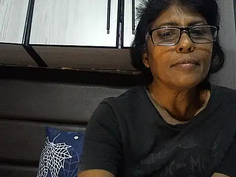 MsAttitude online show from September 29, 2025, 8:08 am