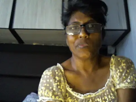 MsAttitude online show from April 14, 2026, 8:09 am