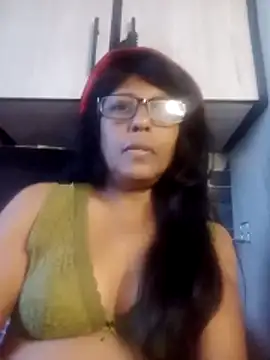 Snapshot of MsAttitude chatting on May 15, 2026, 8:21 am MsAttitude online show from May 15, 2026, 8:21 am
