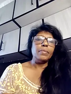 Snapshot of MsAttitude chatting on May 24, 2026, 9:14 am MsAttitude online show from May 24, 2026, 9:14 am