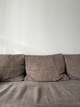 SQUIRRRTER online show from February 13, 2026, 10:22 am