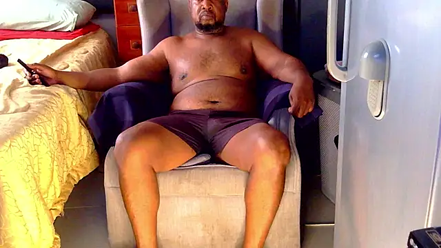 CharlesBlk79  online show from January 7, 2026, 8:06 am