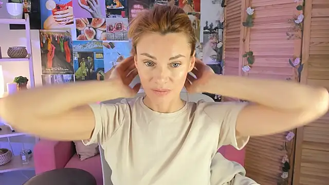 MistyBarnes online show from December 18, 2024, 12:29 pm