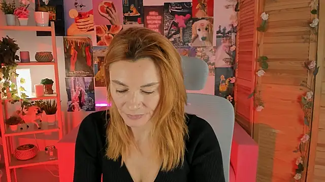 MistyBarnes online show from December 27, 2024, 9:50 am