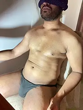 Snapshot of Lahirumadu2 chatting on February 22, 2026, 5:40 am Lahirumadu2 online show from February 22, 2026, 5:40 am