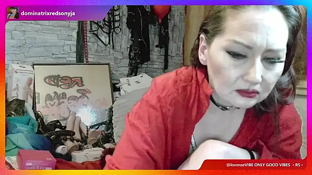 dominatrixredsonyja online show from March 13, 2026, 11:33 pm