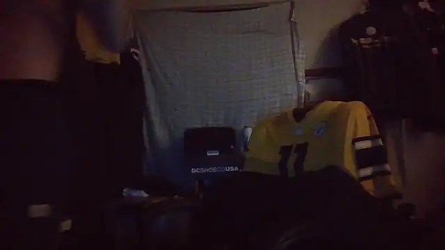 xxxTony999 online show from September 21, 2025, 8:27 am