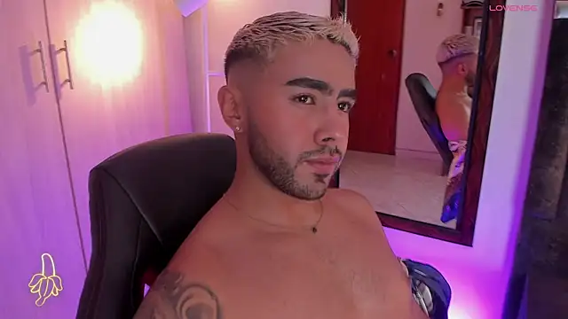 ItsMeEros online show from September 25, 2025, 11:08 pm