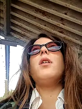 dolcehelena993 online show from October 18, 2025, 8:15 am