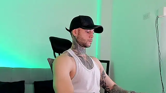  jamesleandros1 online show from July 11, 2026, 5:59 pm