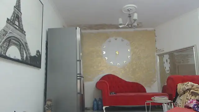 AnnaBellaLuckyXOXO online show from February 17, 2026, 10:01 am