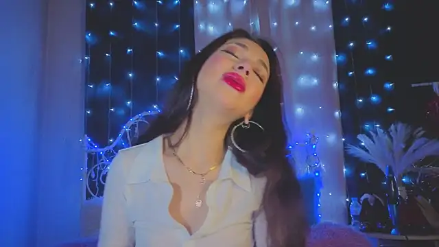 Funny Bunny online show from November 12, 2025, 11:25 pm