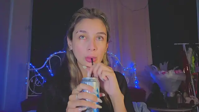 Snapshot of Funny_Bunny chatting on June 26, 2026, 12:15 am Funny Bunny online show from June 26, 2026, 12:15 am