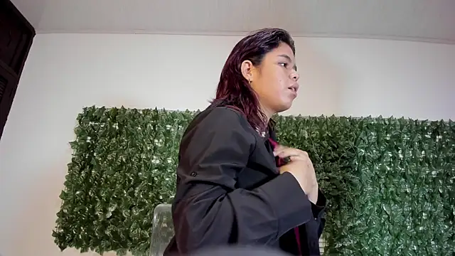 SabinaMerchetti online show from February 7, 2026, 8:01 pm