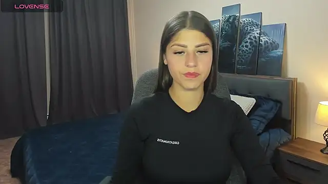 MaryMayson online show from February 10, 2025, 4:04 pm