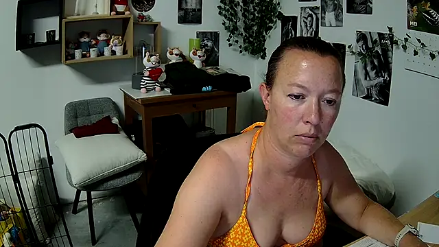 Snapshot of AnyaKrey@xh chatting on May 27, 2026, 11:40 am AnyaKreyxh online show from May 27, 2026, 11:40 am