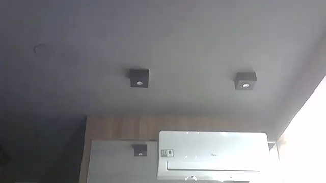 Skinny-Kitten online show from November 25, 2025, 1:16 am