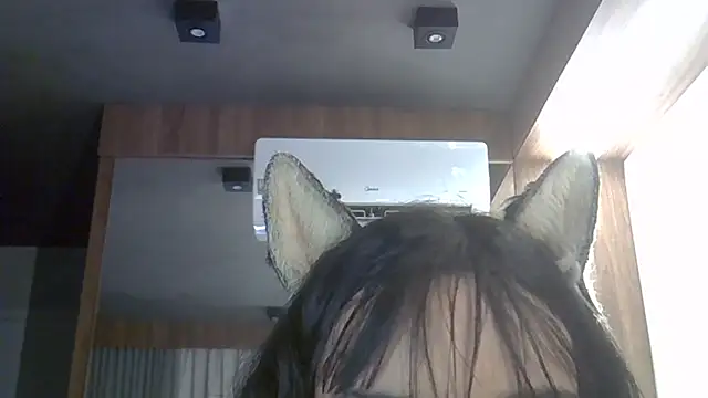 Skinny-Kitten online show from February 28, 2026, 5:25 pm