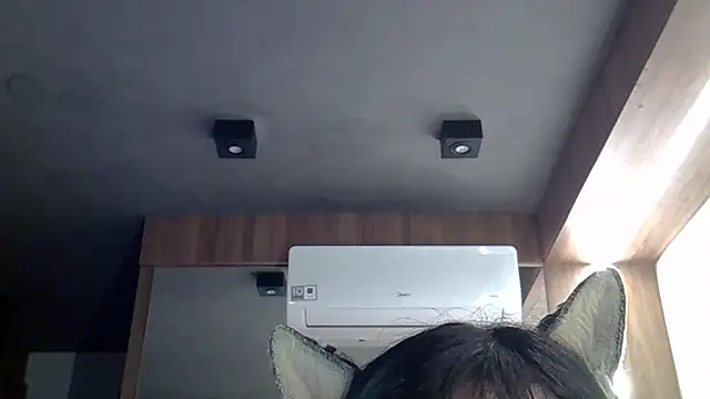 Skinny-Kitten online show from March 2, 2026, 11:06 am