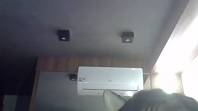 Skinny-Kitten online show from April 13, 2026, 3:28 pm