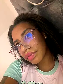 ATENEA SEXXXY online show from November 12, 2025, 4:46 am