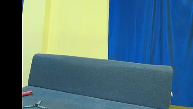 Snapshot of Cute_boy2000 chatting on March 18, 2026, 11:41 pm Cute boy2000 online show from March 18, 2026, 11:41 pm