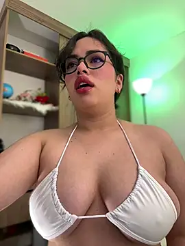 andra rose online show from December 10, 2024, 10:47 pm