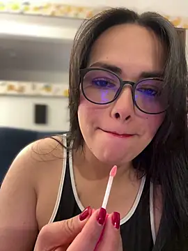 andra rose online show from February 14, 2025, 11:09 pm