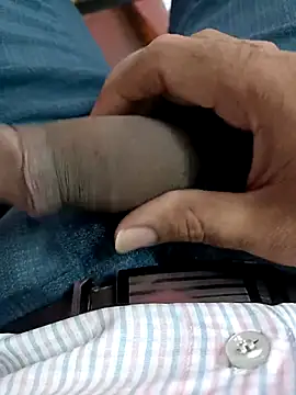 adicma123 online show from November 10, 2025, 9:30 am