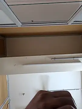 adicma123 online show from February 7, 2026, 5:33 am