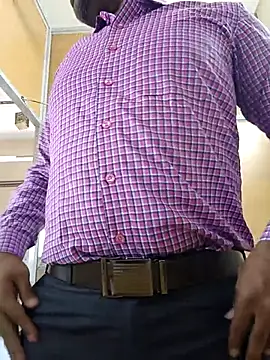 adicma123 online show from March 3, 2026, 7:36 am