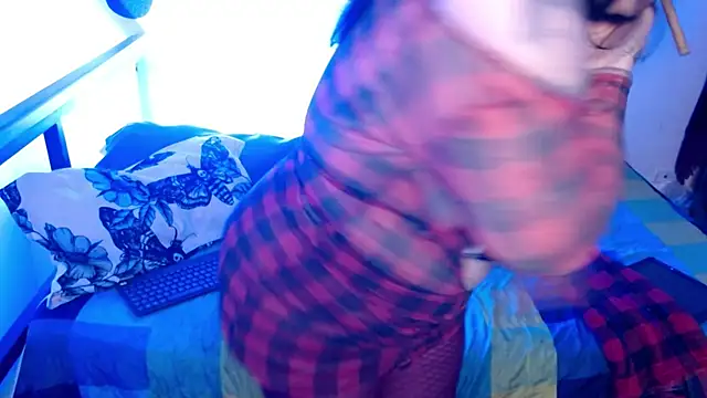 VampGirl1 online show from December 18, 2025, 12:00 pm