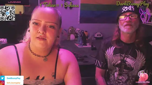 DarkBunnyPlay online show from September 25, 2025, 7:45 am