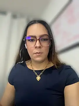 Snapshot of Bianca____ chatting on June 27, 2026, 11:21 pm Bianca online show from June 27, 2026, 11:21 pm