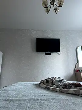 mihaixxx1 online show from November 21, 2025, 1:43 pm