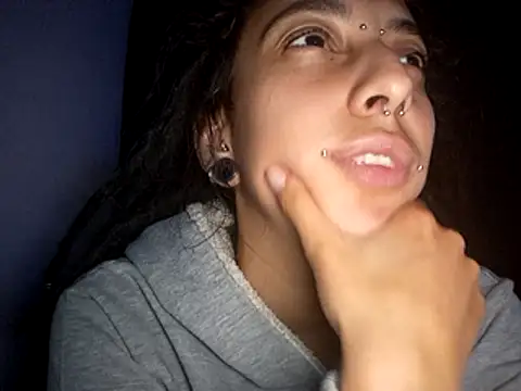 ORIANNA BODMOD online show from April 3, 2026, 5:38 am